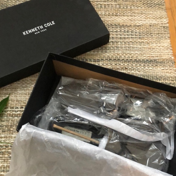 KENNETH COLE Men’s Loafer, grey suede 10.5M, New - Picture 2 of 4